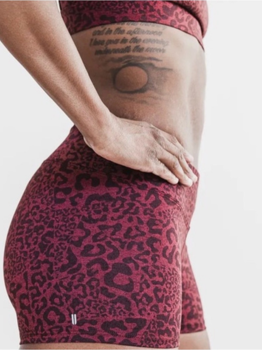 NOBULL woman’s cheetah print SHORT 2" (plush Heather )size M